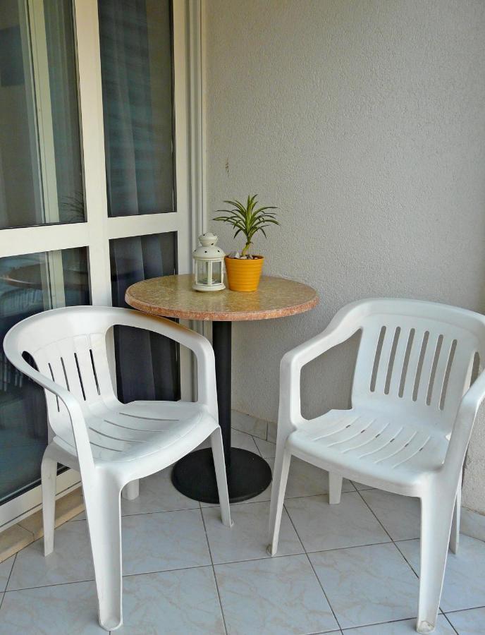 Apartments By The Sea Drvenik Donja Vala, Makarska - 6756 Exteriör bild